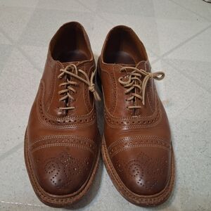 Allen Edmonds Tan Leather Oxfords